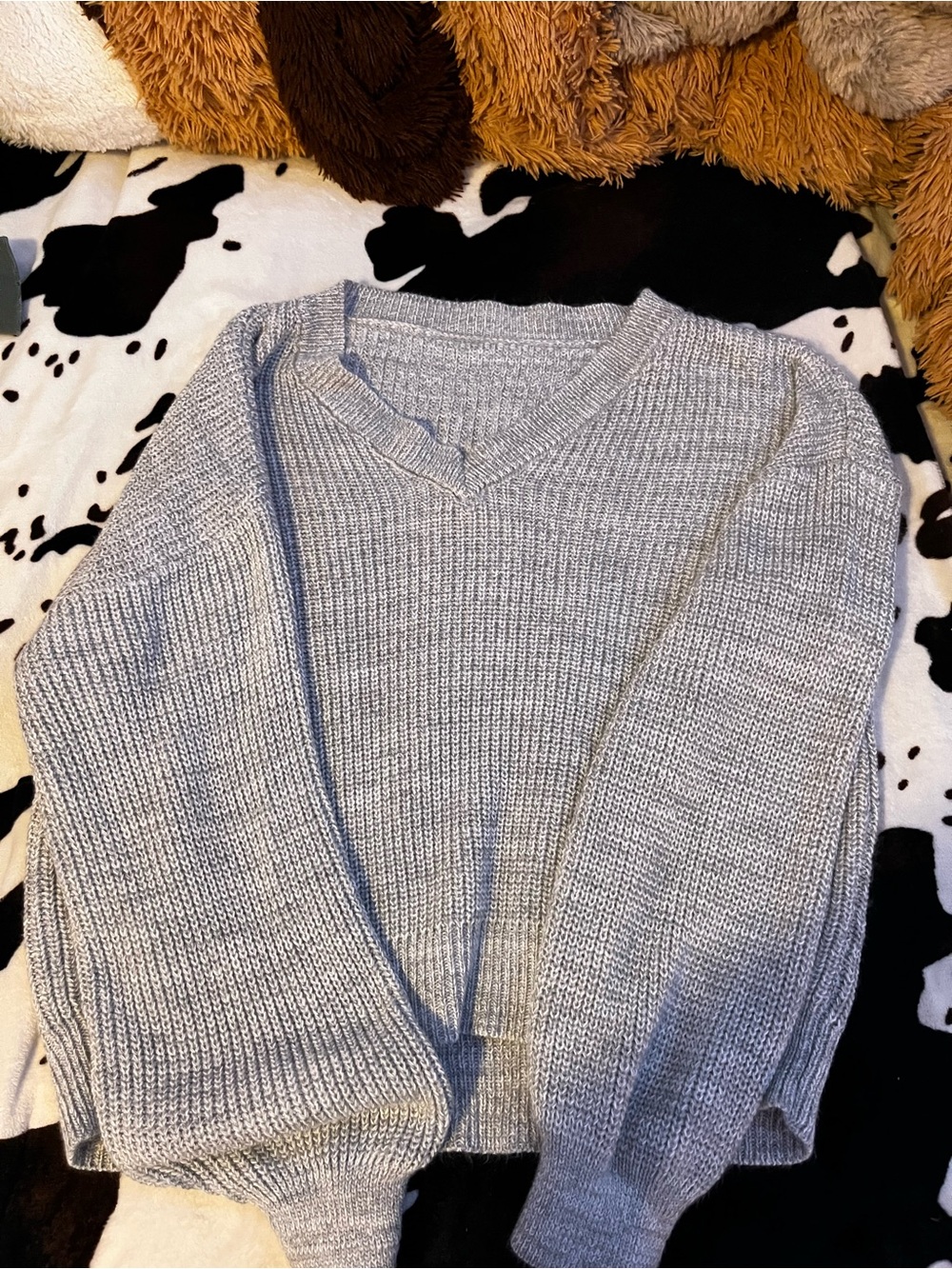SHEIN Light Gray V-Neck Ribbed Knit Sweater